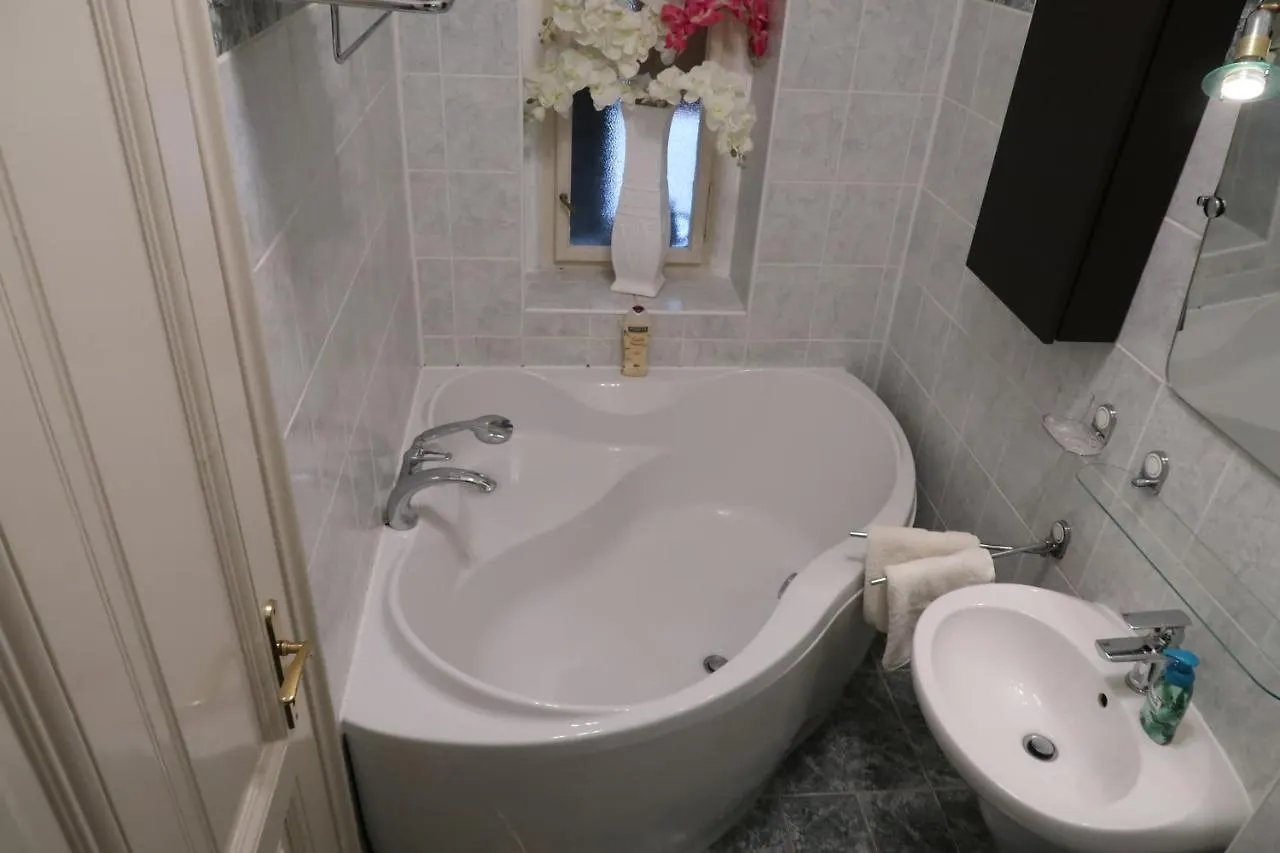 קרלובי וארי Apartment Themis קרלובי וארי