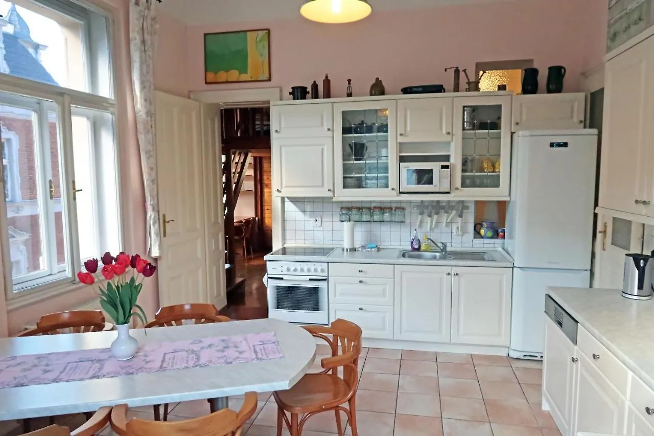 קרלובי וארי Apartment Themis 0*, קרלובי וארי