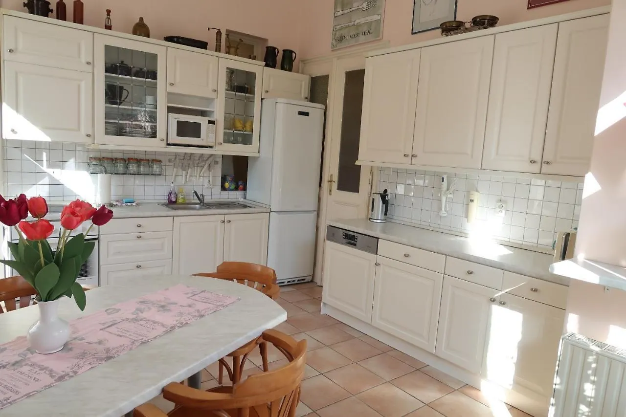קרלובי וארי Apartment Themis 0*, קרלובי וארי צ'כיה